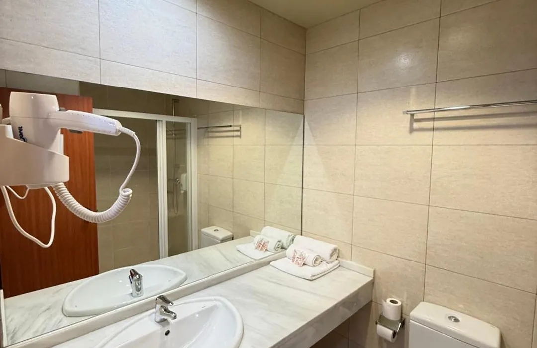 Hostal Mediterranea-1
